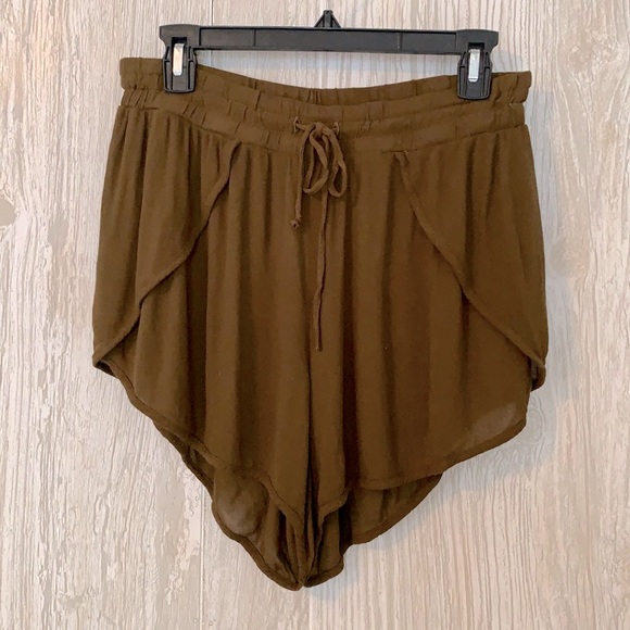 LACAUSA Pants - Lacausa Overlap Shorts